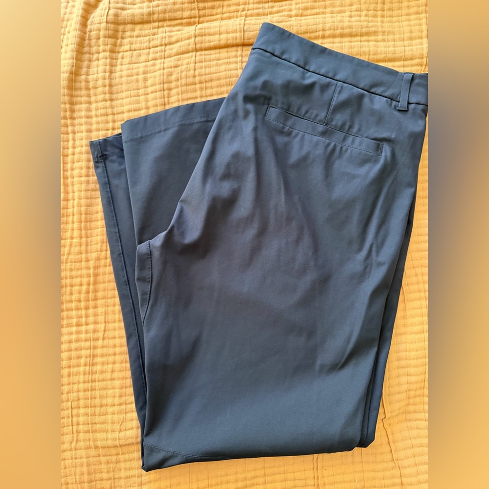 Lululemon Men’s Commission Pant